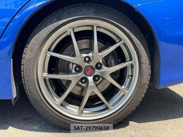 Subaru WRX S4 2017-02 7823156-12