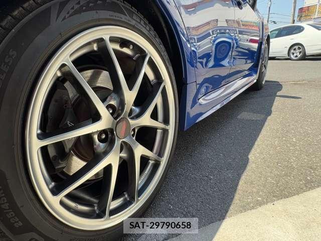 Subaru WRX S4 2017-02 7823156-13