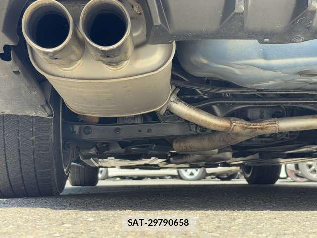 Subaru WRX S4 2017-02 7823156-15