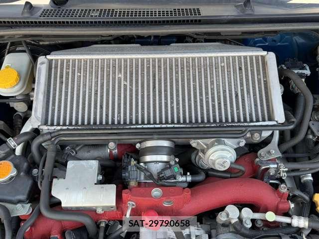 Subaru WRX S4 2017-02 7823156-3