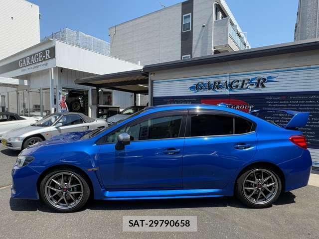Subaru WRX S4 2017-02 7823156-5