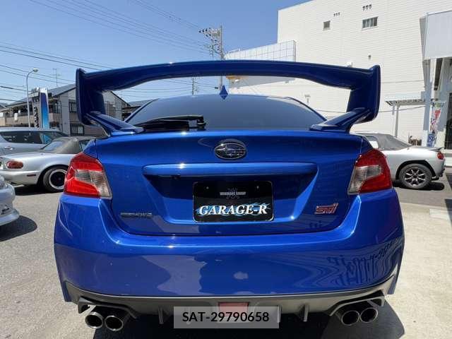 Subaru WRX S4 2017-02 7823156-6