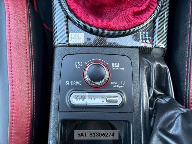 Subaru WRX STI 2014-12 7812698-10
