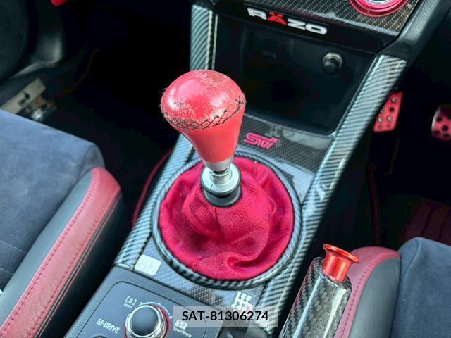 Subaru WRX STI 2014-12 7812698-9