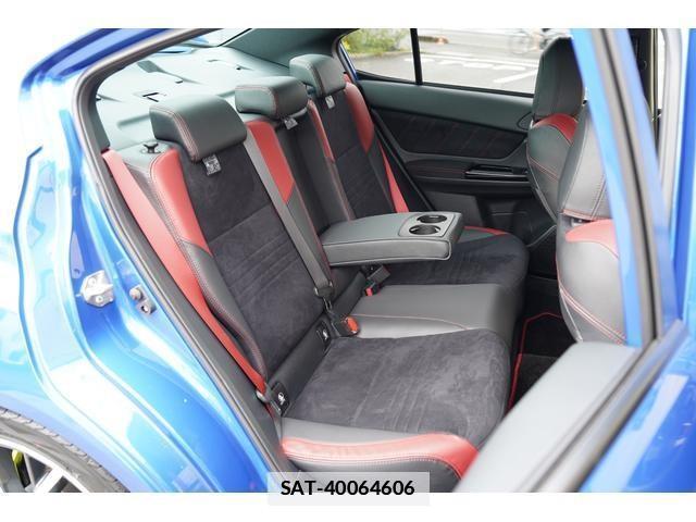 Subaru WRX STI 2019-09 7820362-19