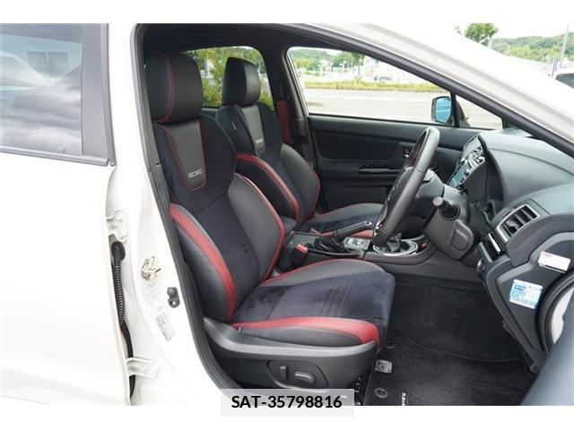 Subaru WRX STI 2018-03 7820366-14