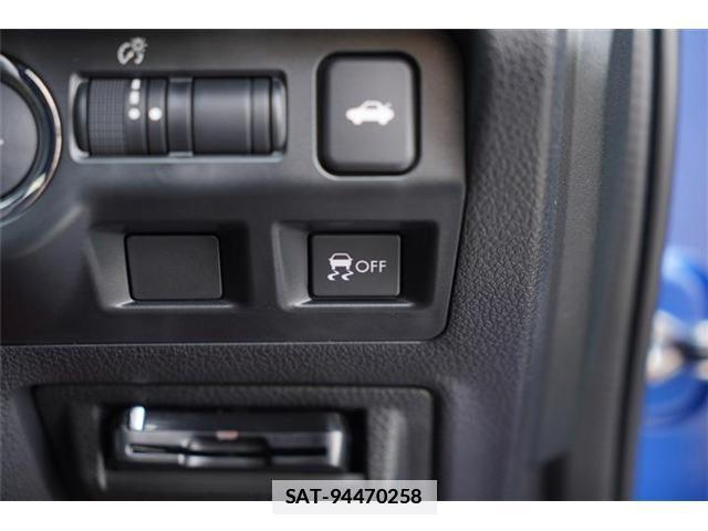 Subaru WRX STI 2017-10 7820371-13