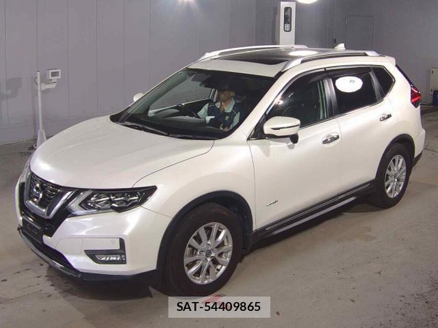 Nissan X-TRAIL 2017-07 7811322-0