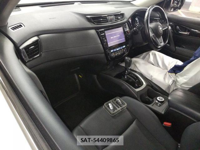 Nissan X-TRAIL 2017-07 7811322-2