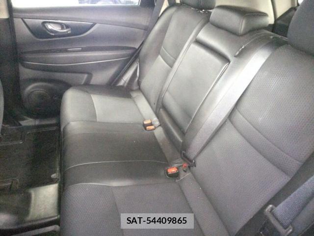 Nissan X-TRAIL 2017-07 7811322-5