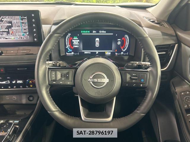 Nissan X-TRAIL 2023-09 7811902-10