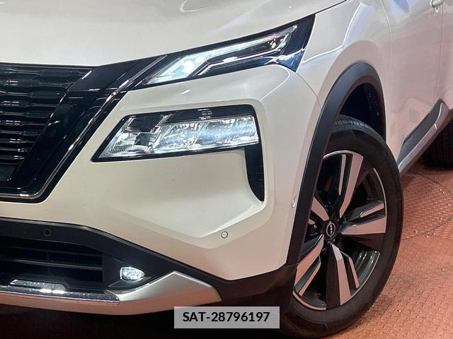Nissan X-TRAIL 2023-09 7811902-11