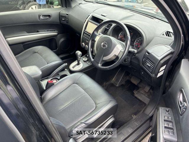Nissan X-TRAIL 2012-03 7812169-5