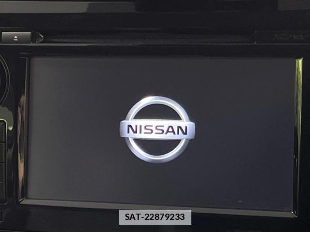 Nissan X-TRAIL 2015-06 7812430-4