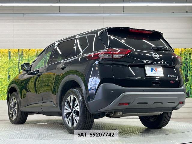 Nissan X-TRAIL 2023-02 7812602-16