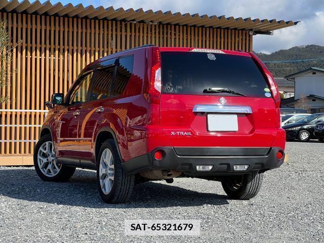 Nissan X-TRAIL 2013-02 7813800-1