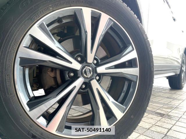 Nissan X-TRAIL 2019-07 7813846-12