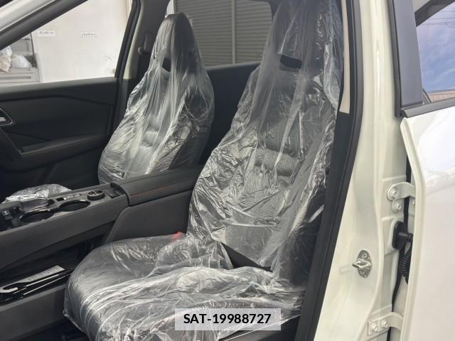Nissan X-TRAIL 2026-03 7813925-15