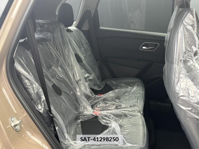 Nissan X-TRAIL 2026-03 7813927-10