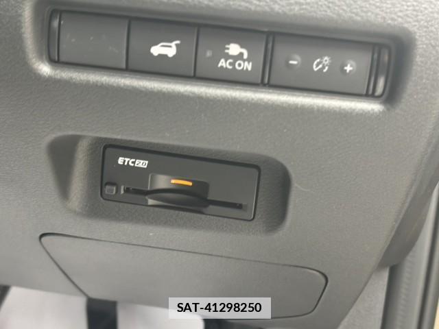 Nissan X-TRAIL 2026-03 7813927-6