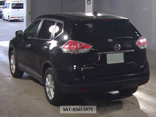 Nissan X-TRAIL 2016-08 7814425-5