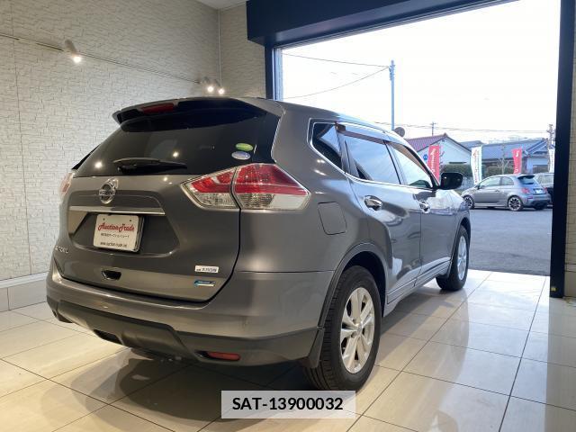 Nissan X-TRAIL 2014-02 7814647-1