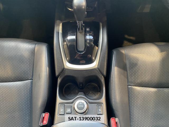 Nissan X-TRAIL 2014-02 7814647-11