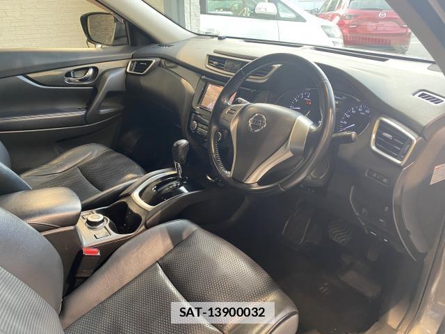 Nissan X-TRAIL 2014-02 7814647-15