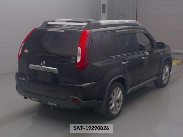 Nissan X-TRAIL 2012-03 7815842-1
