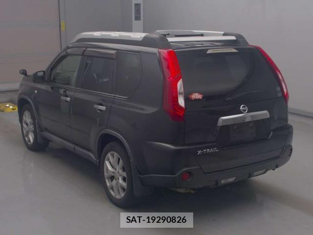 Nissan X-TRAIL 2012-03 7815842-11