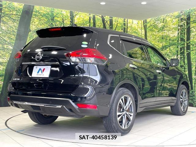 Nissan X-TRAIL 2017-06 7815964-16