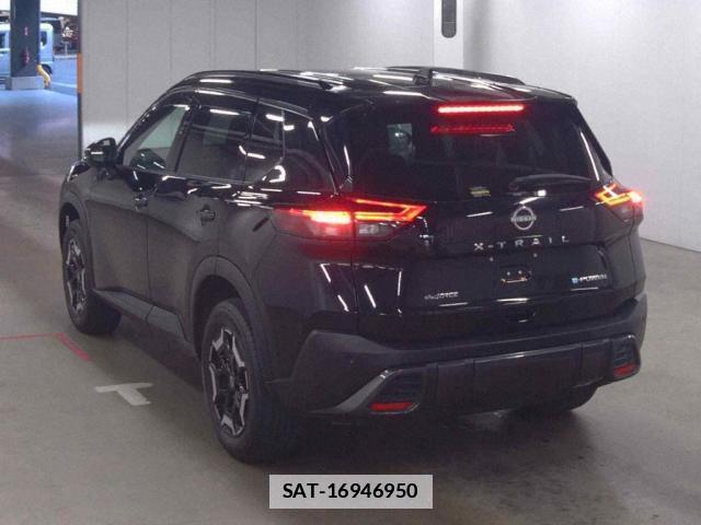 Nissan X-TRAIL 2022-10 7816133-1