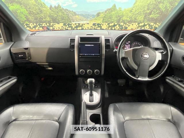 Nissan X-TRAIL 2011-06 7816243-1