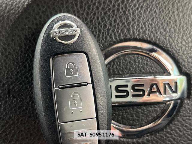 Nissan X-TRAIL 2011-06 7816243-6