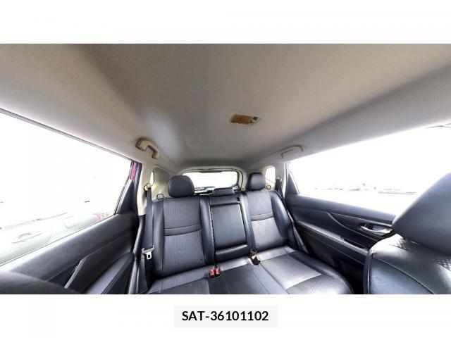 Nissan X-TRAIL 2015-08 7816410-7