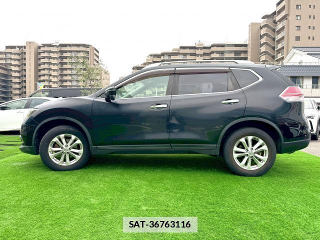 Nissan X-TRAIL 2015-04 7816456-2
