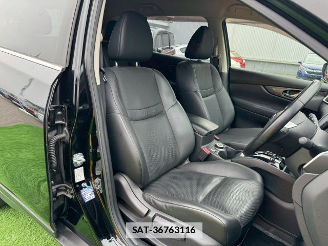 Nissan X-TRAIL 2015-04 7816456-4