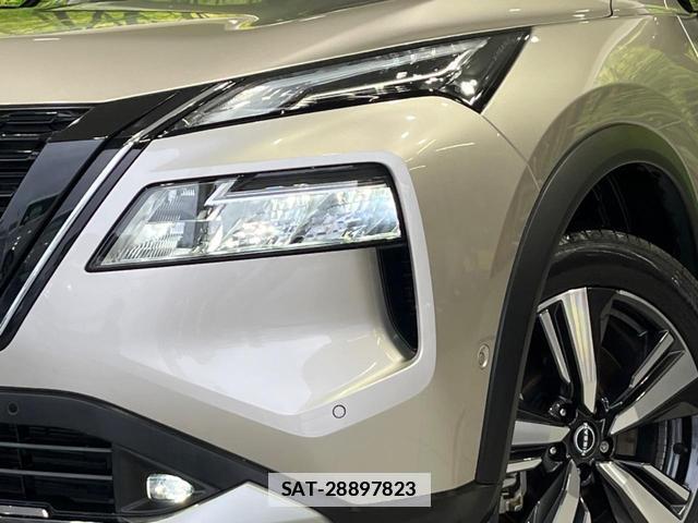 Nissan X-TRAIL 2023-08 7816740-11
