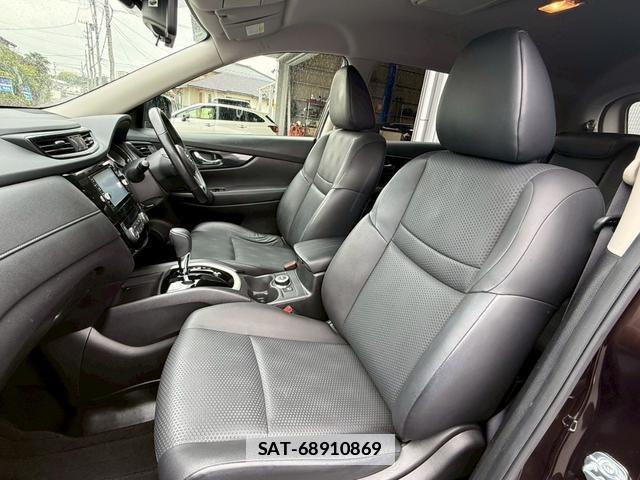 Nissan X-TRAIL 2017-12 7816942-12