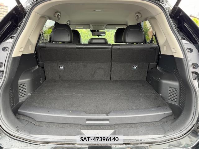 Nissan X-TRAIL 2018-06 7816943-13