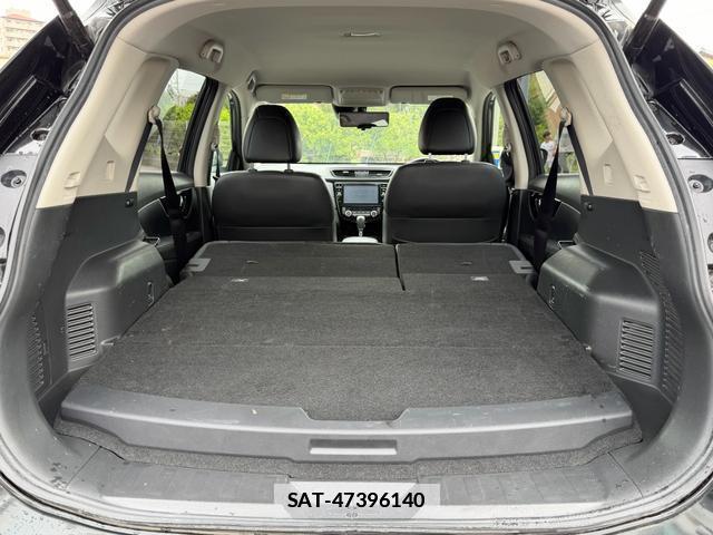 Nissan X-TRAIL 2018-06 7816943-14