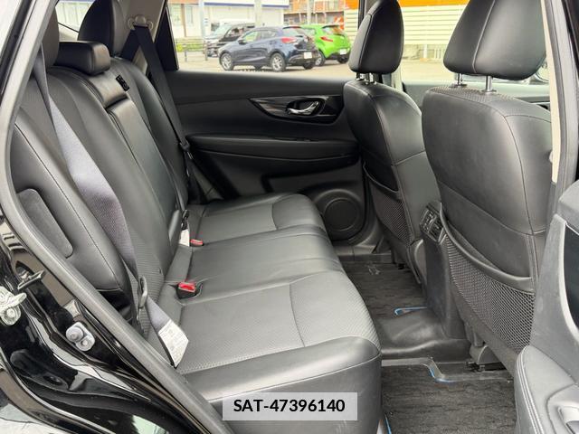 Nissan X-TRAIL 2018-06 7816943-6