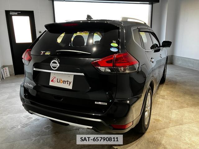 Nissan X-TRAIL 2019-02 7818498-18