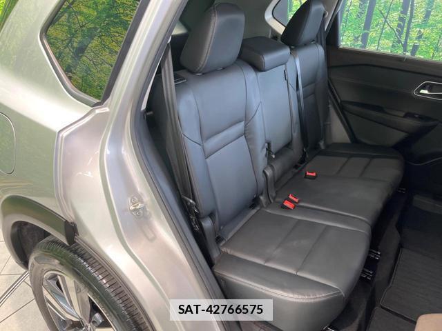 Nissan X-TRAIL 2022-11 7818543-8