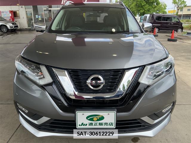 Nissan X-TRAIL 2017-09 7818841-1