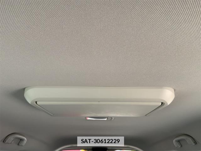 Nissan X-TRAIL 2017-09 7818841-11