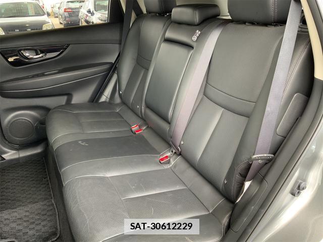 Nissan X-TRAIL 2017-09 7818841-13