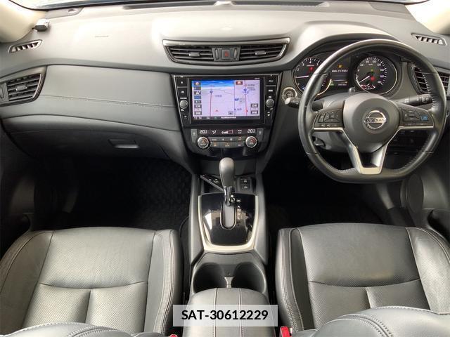 Nissan X-TRAIL 2017-09 7818841-14