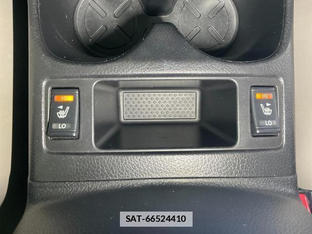 Nissan X-TRAIL 2016-03 7818957-5