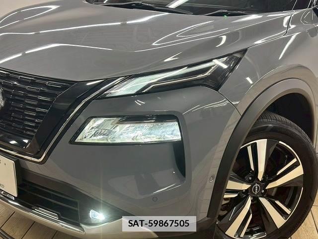 Nissan X-TRAIL 2022-08 7819037-11